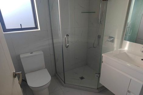 Photo of property in 10/16 William Roberts Road, Pakuranga, Auckland, 2010