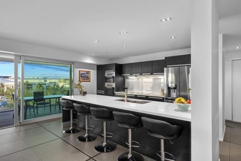 Photo of property in 5/50b Cross Road, Tauranga, 3110