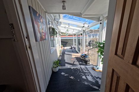Photo of property in 51a Fraser Crescent, Elderslea, Upper Hutt, 5018