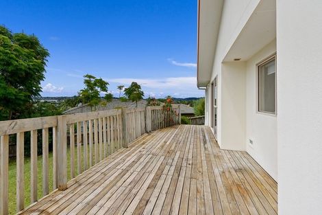 Photo of property in 11 San Ignacio Court, Henderson, Auckland, 0612
