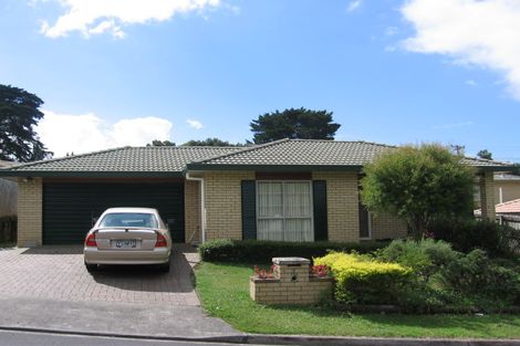 Photo of property in 3 Evergreen Rise, New Lynn, Auckland, 0600