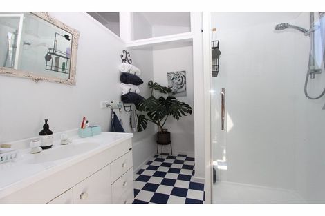 Photo of property in 12 Howick Road, Blenheim, 7201