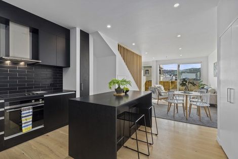 Photo of property in 30u7 Pirie Street, Mount Victoria, Wellington, 6011