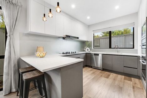 Photo of property in 74a Walworth Avenue, Pakuranga Heights, Auckland, 2010