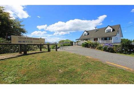 Photo of property in 1 Henry Street, Blenheim, 7201