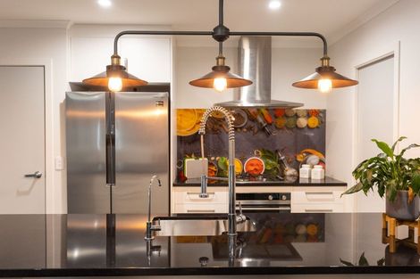 Photo of property in 111 Melksham Drive, Churton Park, Wellington, 6037