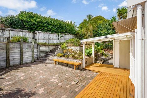 Photo of property in 1/8 Millbrook Road, Henderson, Auckland, 0612