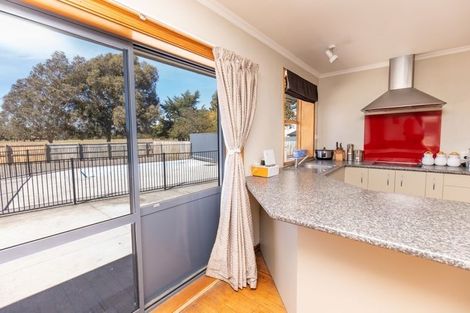 Photo of property in 195 Springs Road, Hornby, Christchurch, 8042