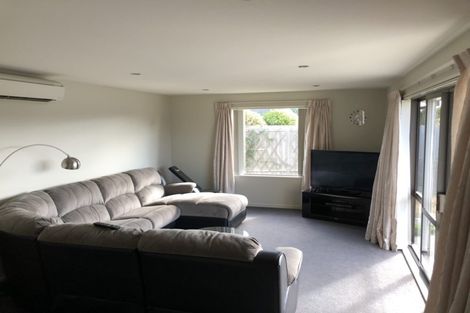 Photo of property in 7 Skipness Lane, Broomfield, Christchurch, 8042
