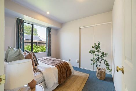 Photo of property in 21 Springs Road, Hornby, Christchurch, 8042