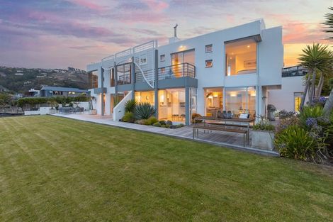 Photo of property in 133 Main Road, Redcliffs, Christchurch, 8081