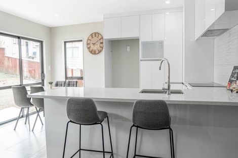 Photo of property in 43a Catkin Crescent, Papatoetoe, Auckland, 2025