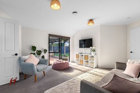 Photo of property in 17 Andalusian Place, Papamoa Beach, Papamoa, 3118