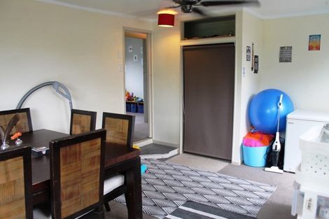 Photo of property in 15 County Place, Tirau, 3410