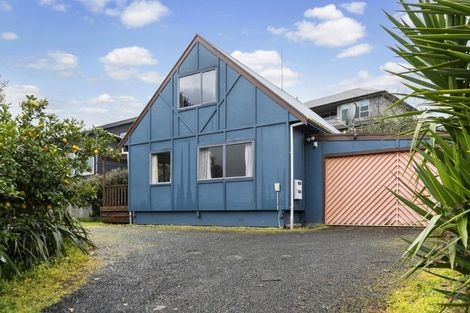 Photo of property in 30 Banbury Crescent, Fairfield, Hamilton, 3214