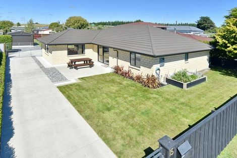 Photo of property in 15 Cam Road, Kaiapoi, 7630