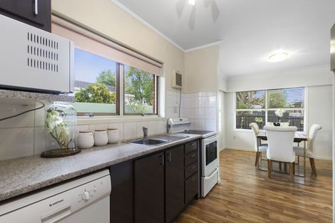 Photo of property in 57 Nile Road, Milford, Auckland, 0620