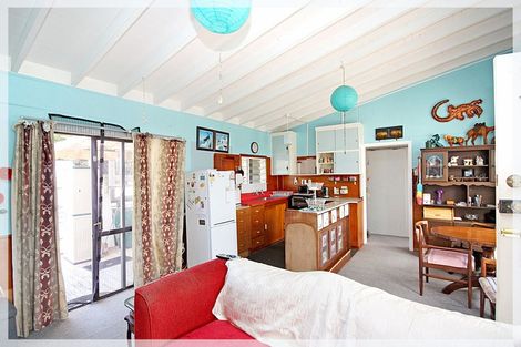 Photo of property in 6 Andrews Street, Foxton Beach, Foxton, 4815