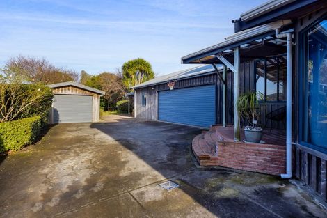 Photo of property in 70 Victoria Street, Hawera, 4610