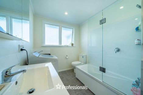 Photo of property in 19a Percy Cameron Street, Avalon, Lower Hutt, 5011