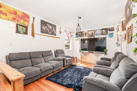Photo of property in 86 Harrington Road, Henderson, Auckland, 0610