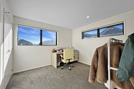 Photo of property in 2/12 Biddle Crescent, Taita, Lower Hutt, 5011