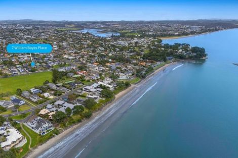 Photo of property in 7 William Bayes Place, Red Beach, 0932