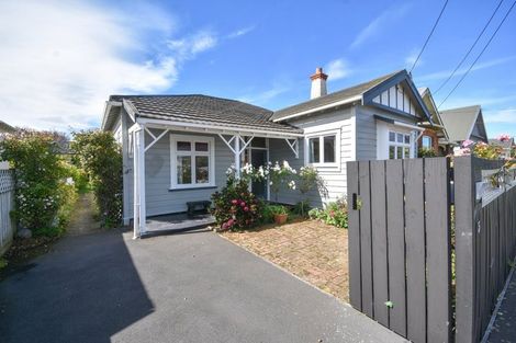 Photo of property in 5 Nile Street, Saint Clair, Dunedin, 9012