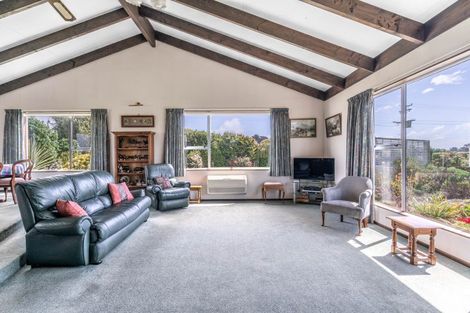 Photo of property in 10 Steel Road, West Plains, Invercargill, 9874