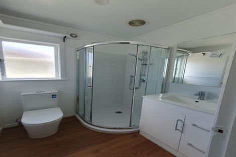 Photo of property in 37 Hilling Street, Titirangi, Auckland, 0604