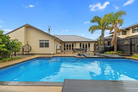 Photo of property in 12 Parkwood Place, Huntington, Hamilton, 3210