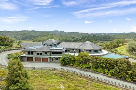 Photo of property in 39 Tongatu Road, Ngunguru, Whangarei, 0173