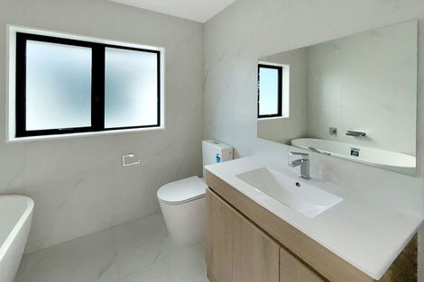 Photo of property in 4 Nicola Place, Mangere, Auckland, 2022