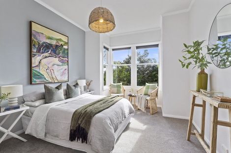 Photo of property in 32 Freeling Street, Island Bay, Wellington, 6023