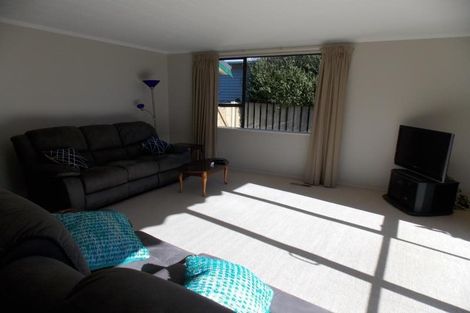 Photo of property in 10 Fernlea Avenue, Karori, Wellington, 6012