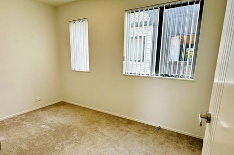 Photo of property in 51b Glendene Avenue, Glendene, Auckland, 0602