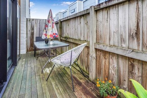 Photo of property in 22u4 Campbell Street, Frankton, Hamilton, 3204