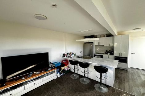 Photo of property in 18 Lincoln Street, Brooklyn, Wellington, 6021
