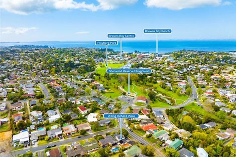Photo of property in 2 King Richard Place, Browns Bay, Auckland, 0630