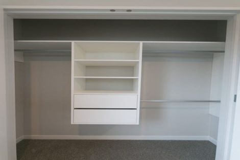 Photo of property in 82 Salisbury Road, Birkdale, Auckland, 0626