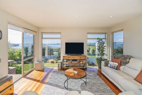Photo of property in 159 Centennial Drive, Whitianga, 3510