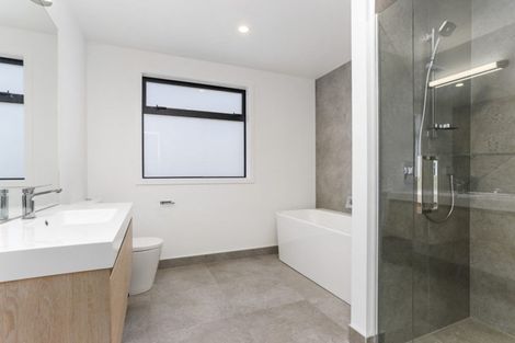 Photo of property in 66 Taikura Avenue, Red Beach, 0932