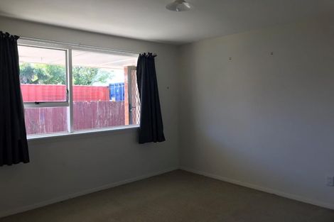 Photo of property in 2/294a Westminster Street, Mairehau, Christchurch, 8013