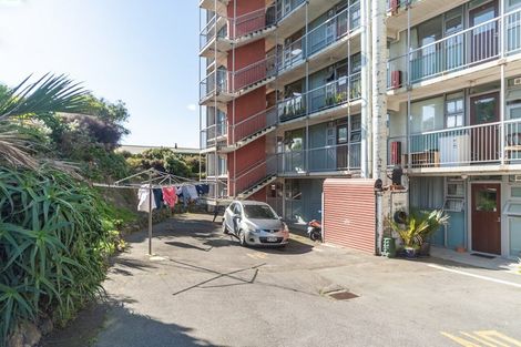 Photo of property in Mccallister Heights, 381u3 Adelaide Road, Newtown, Wellington, 6021