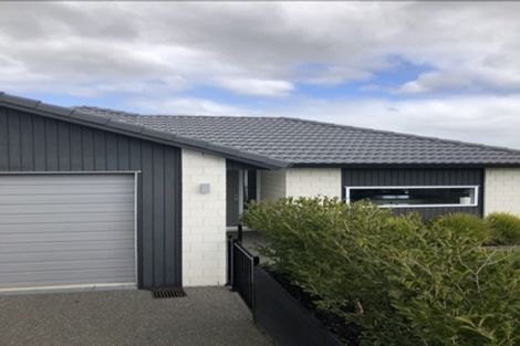 Photo of property in 64 Puhirake Crescent, Pyes Pa, Tauranga, 3112