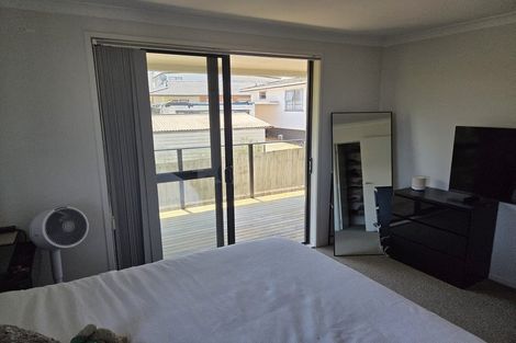 Photo of property in 38 Cockayne Crescent, Sunnynook, Auckland, 0620