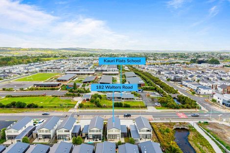 Photo of property in 182 Walters Road, Takanini, 2110