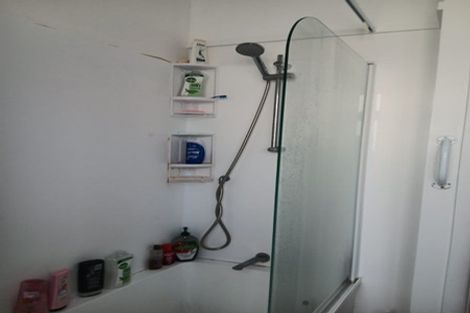 Photo of property in 23 Hawker Street, Mount Victoria, Wellington, 6011