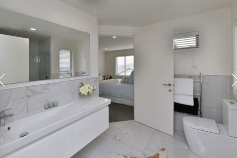 Photo of property in 15 Aroha Street, Pegasus, 7612