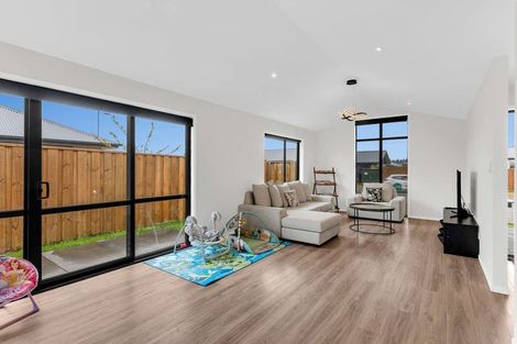 Photo of property in 4 Palmer Avenue, Rolleston, 7615